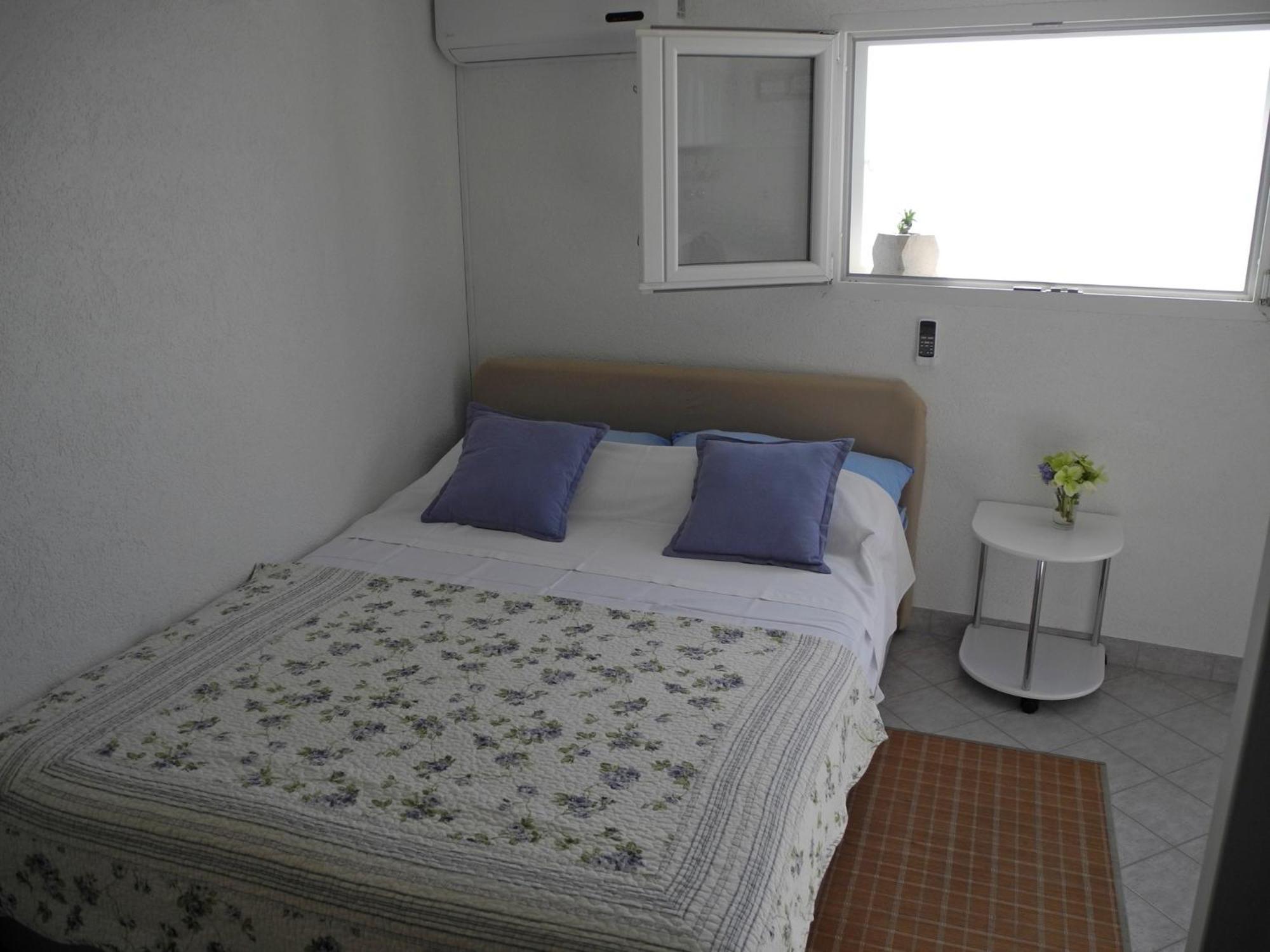 Apartments & Room Paula Stobrec Room photo